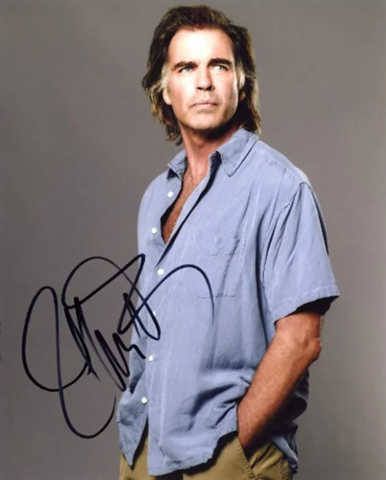 Jeff Fahey autograph