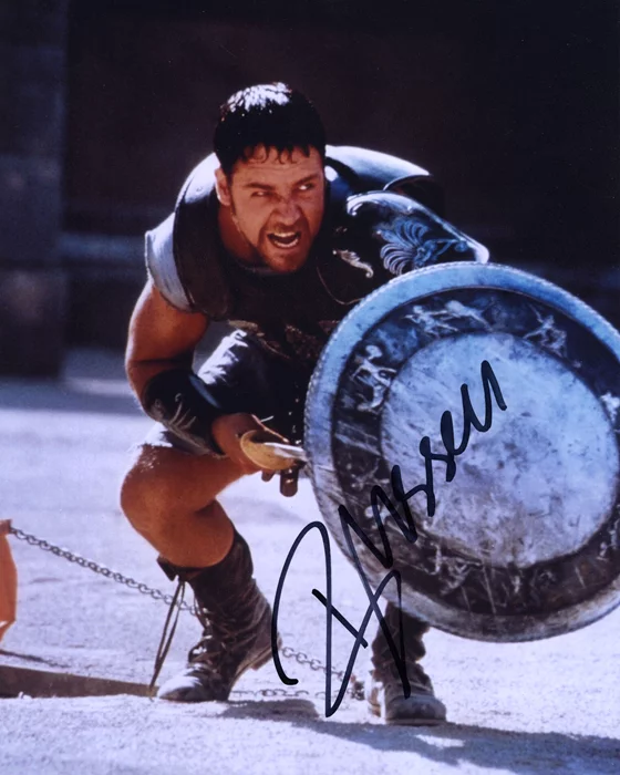 Russell Crowe autograph