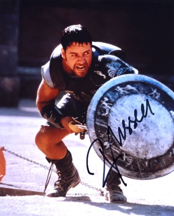 Russell Crowe autograph
