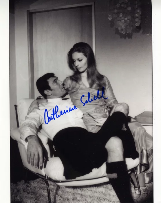 Catherine Schell autograph