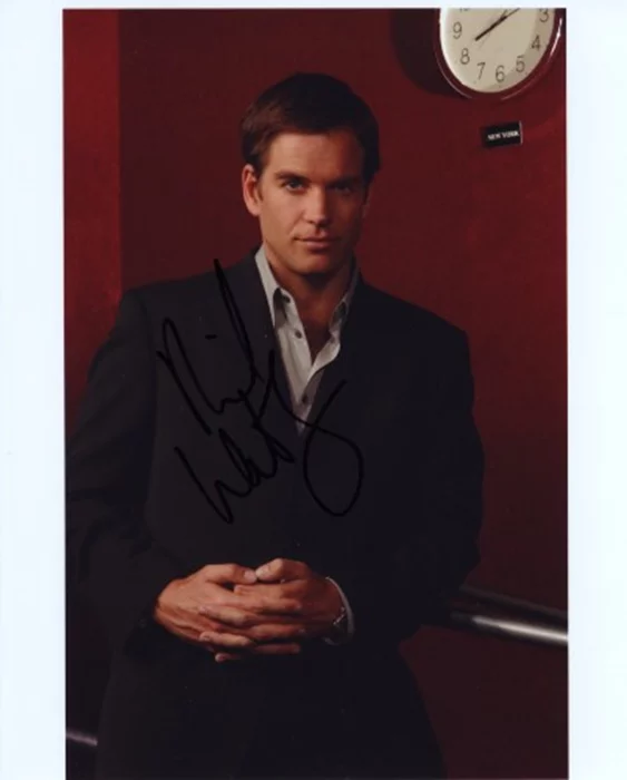Michael Weatherly autograph
