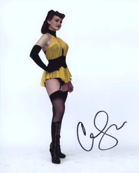 Carla Gugino autograph