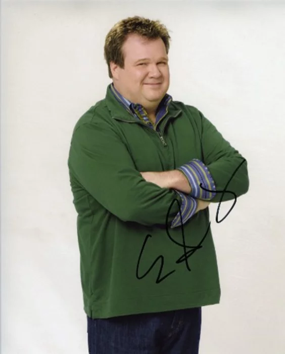Eric Stonestreet autograph