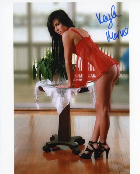 Kayla Marie autograph