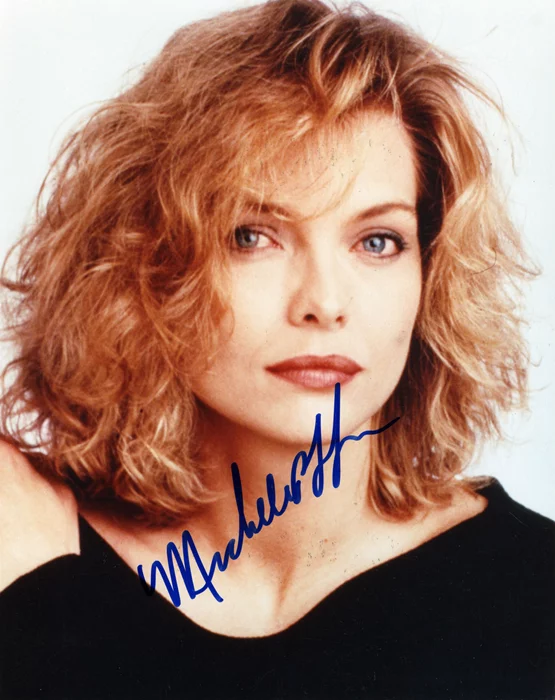 Michelle Pfeiffer autograph