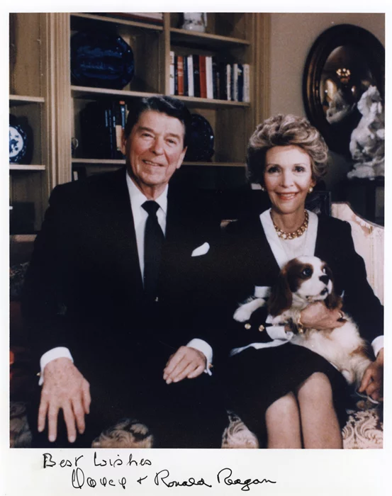 The Reagans autograph