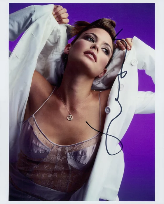 Josie Maran autograph