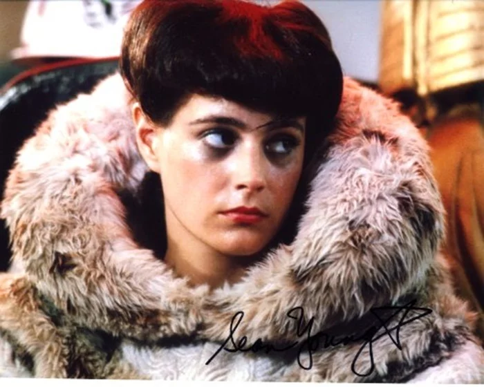 Sean Young autograph
