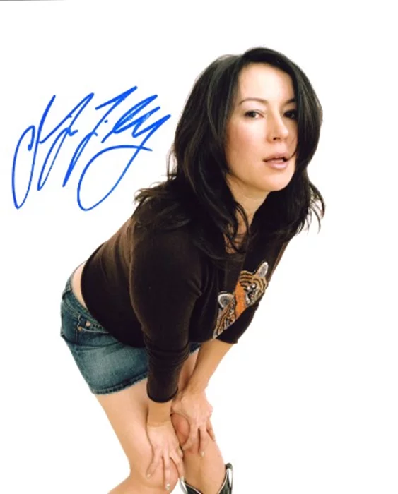 Jennifer Tilly autograph