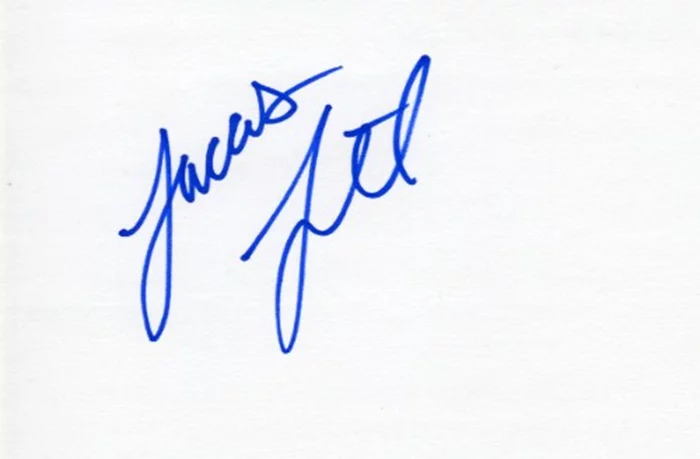 Lucas Till autograph