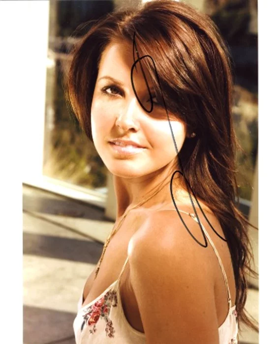 Audrina Patridge autograph