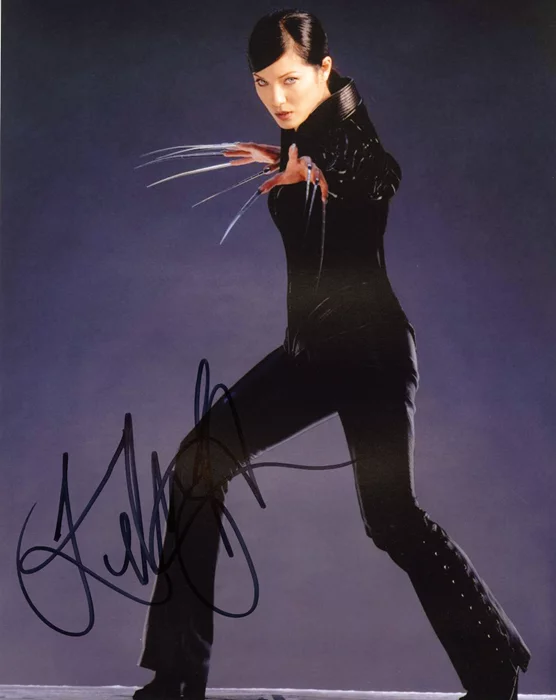 Kelly Hu autograph