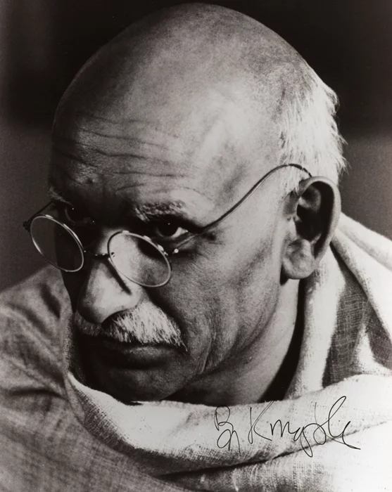 Ben Kingsley autograph