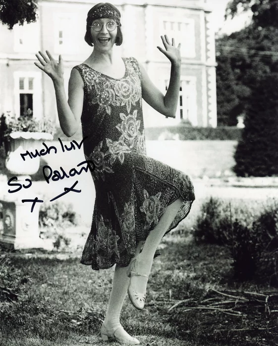 Su Pollard autograph