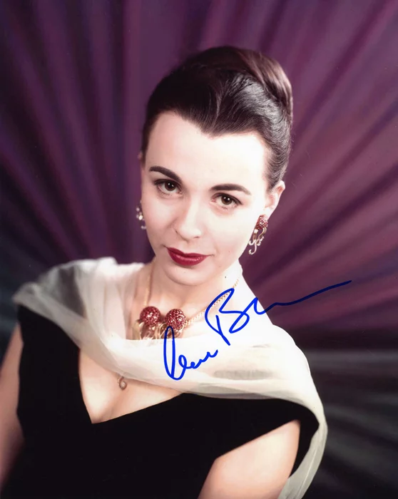 Claire Bloom autograph