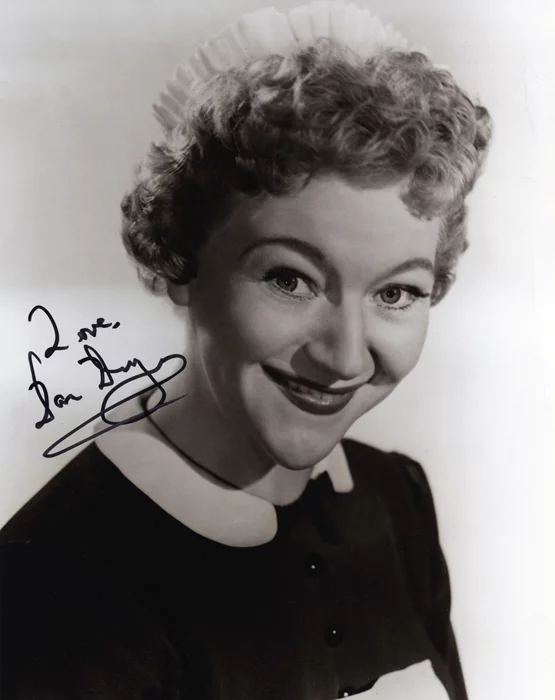 Dora Bryan autograph