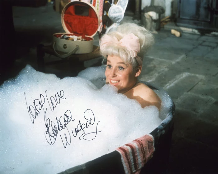 Barbara Windsor autograph