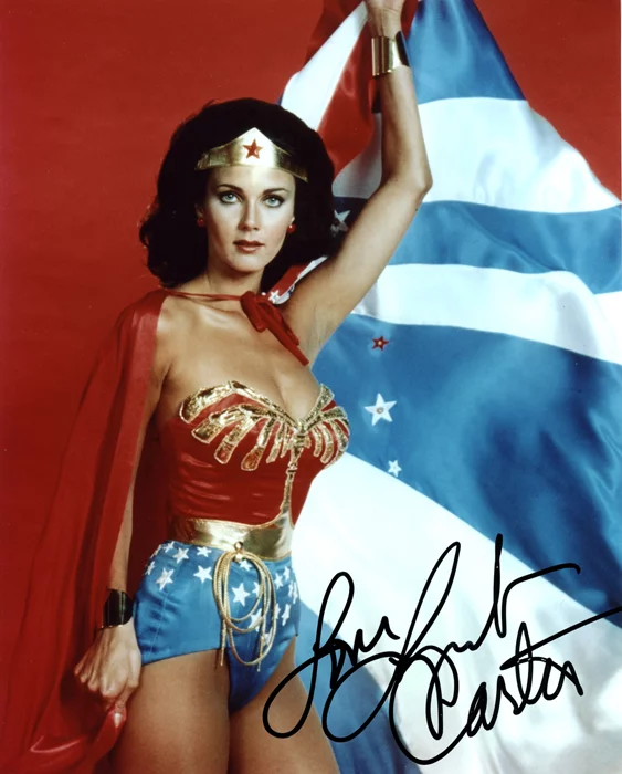 Lynda Carter autograph