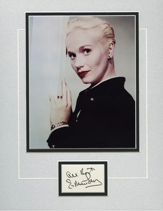 Eva Marie Saint autograph