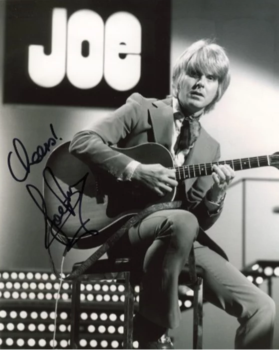 Joe Brown autograph