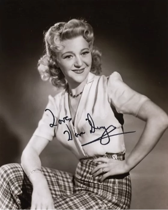 Dora Bryan autograph