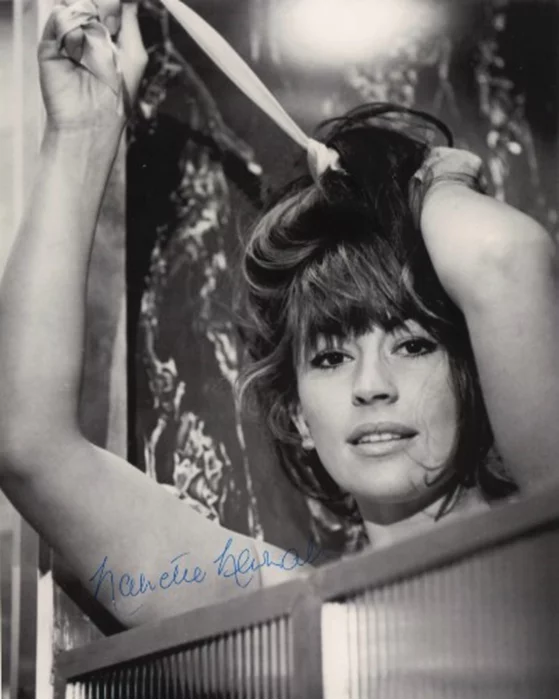 Nanette Newman autograph