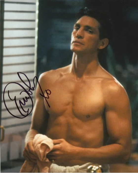 Eric Roberts autograph