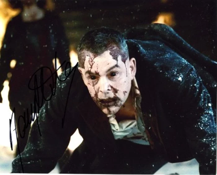 Danny Huston autograph