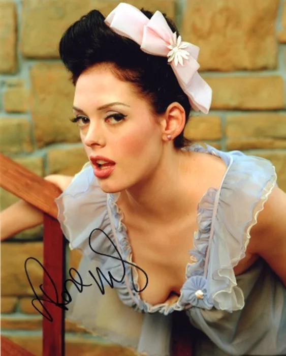 Rose McGowan autograph