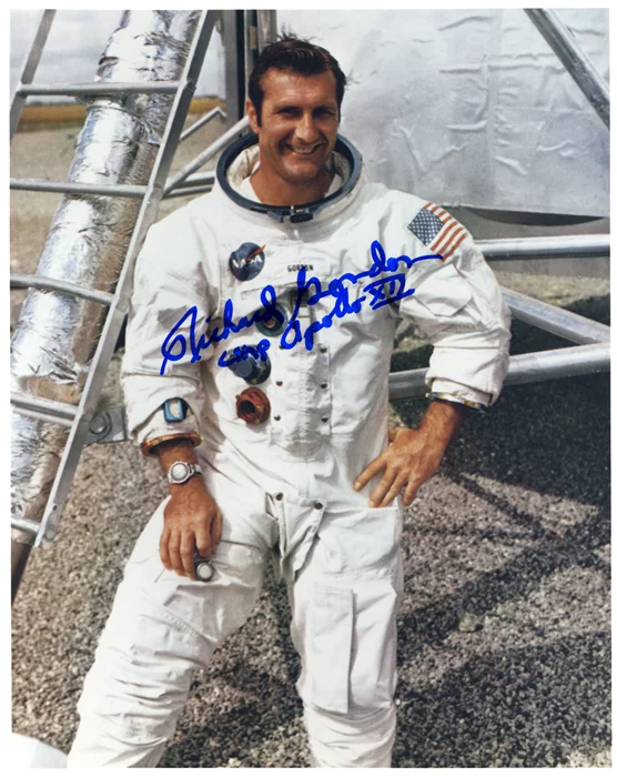 Richard Gordon autograph