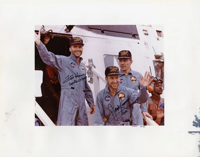 Apollo 13 autograph