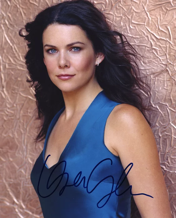 Lauren Graham autograph