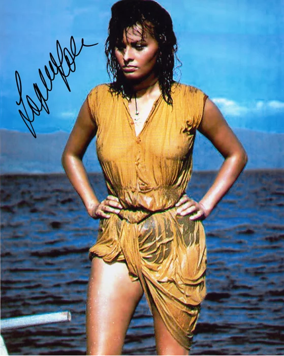 Sophia Loren autograph