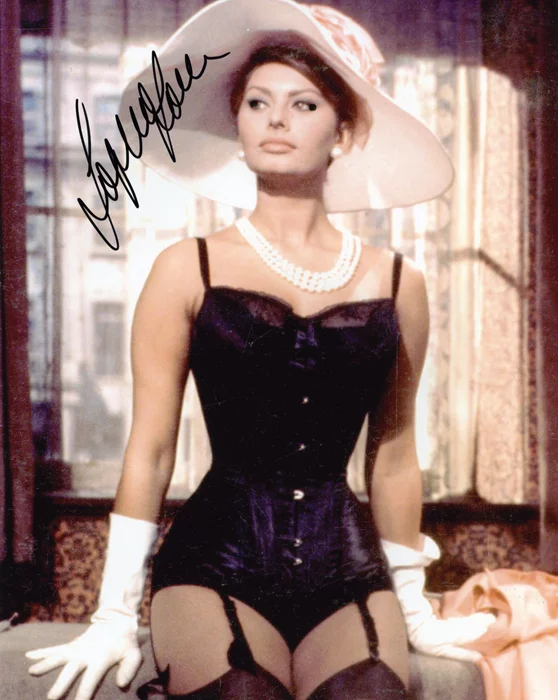 Sophia Loren autograph