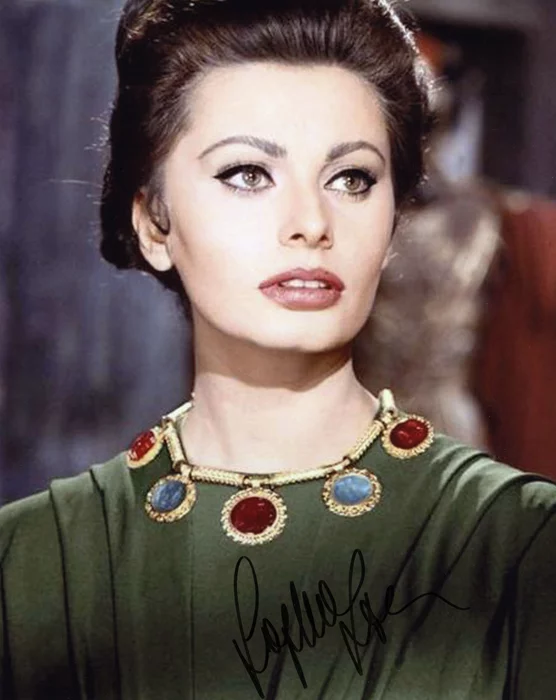 Sophia Loren autograph