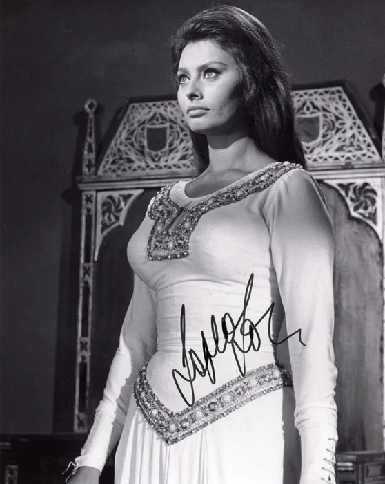 Sophia Loren autograph