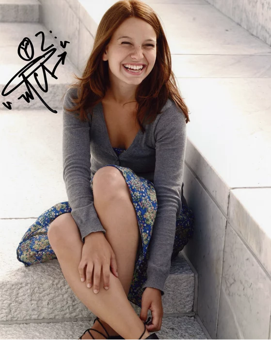 Merit Larsen autograph