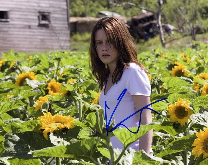Kristen Stewart autograph