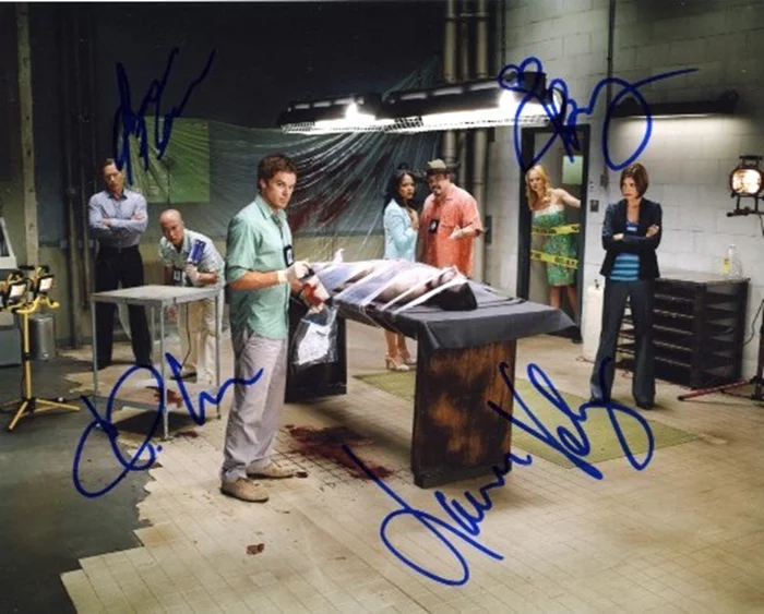 Dexter autograph
