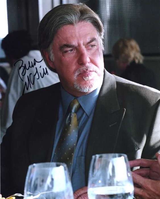 Bruce McGill autograph