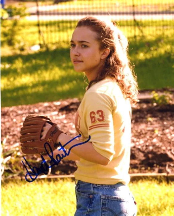 Hayden Panettiere autograph