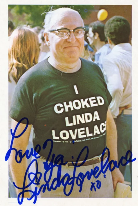 Linda Lovelace autograph