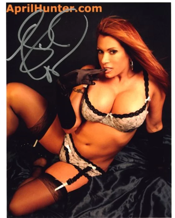 April Hunter autograph