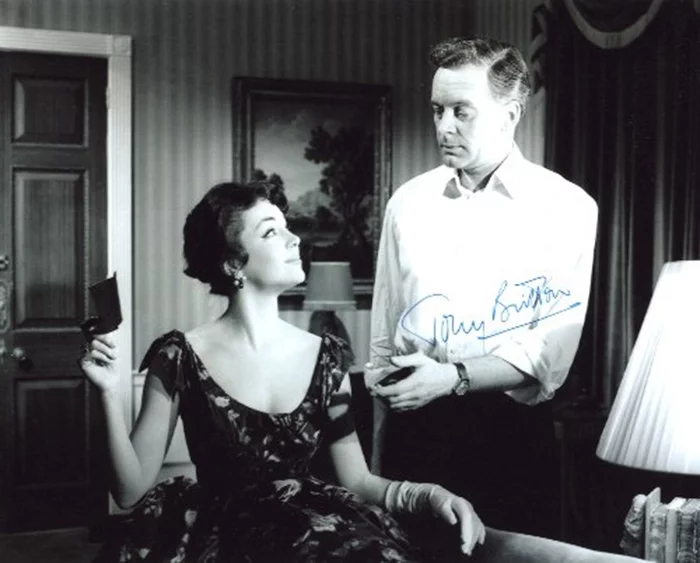 Tony Britton autograph