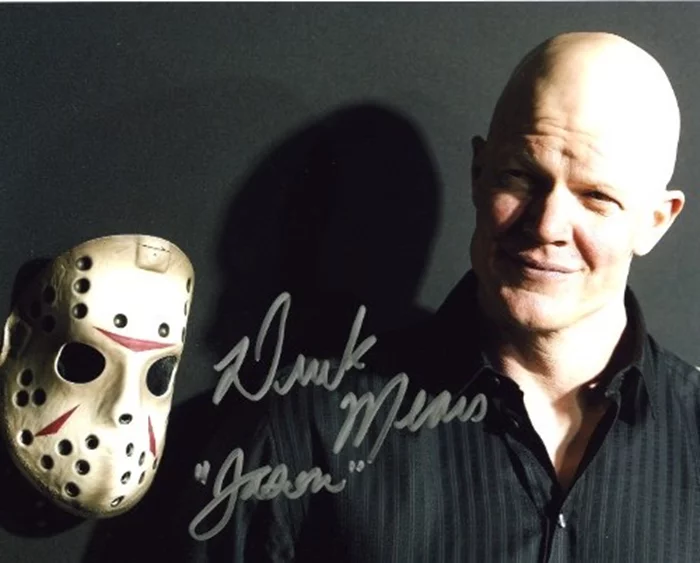 Derek Mears autograph