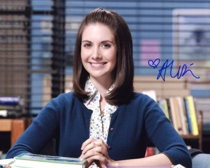 Alison Brie autograph