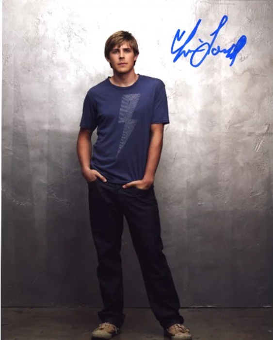 Chris Lowell autograph