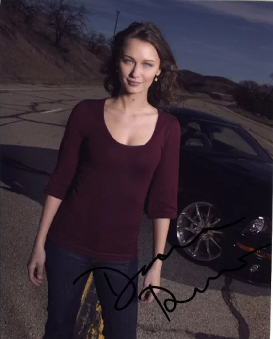 Deanna Russo autograph
