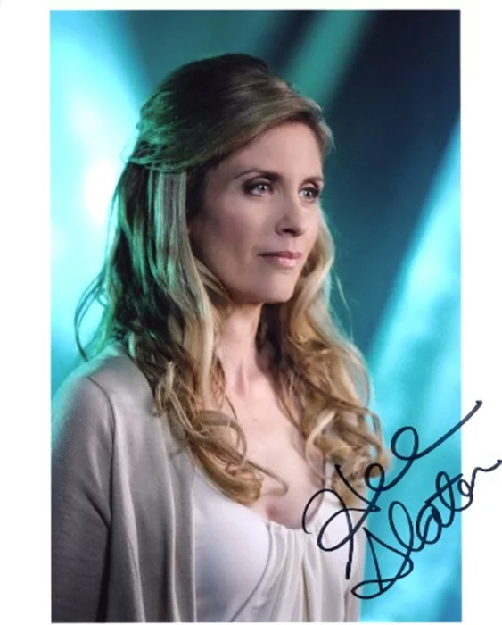 Helen Slater autograph