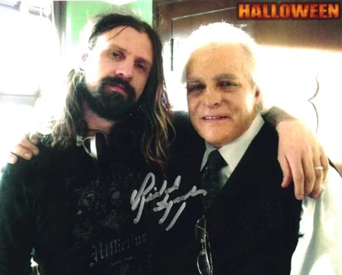 Richard Lynch autograph
